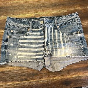 NWOT American Eagle Stars and Stripes Shorts
